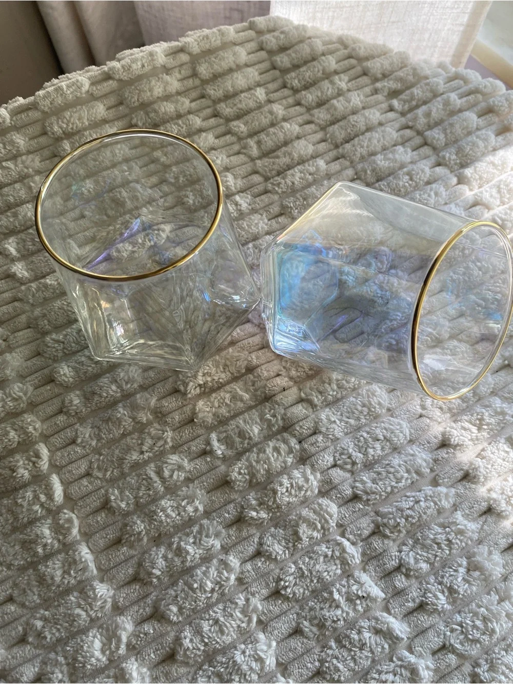 Set of 2 Iridescent Geometric Diamond Tumblers / Stemless Wine Glasses
